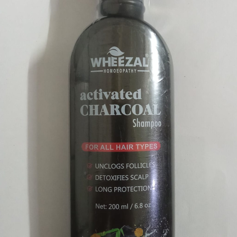 Wheezal Activated Charcoal Shampoo (200 ml)